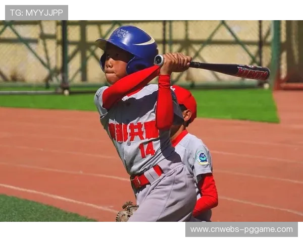 上海大学生棒垒球锦标赛闭幕，25支代表队角逐投打配合冠军